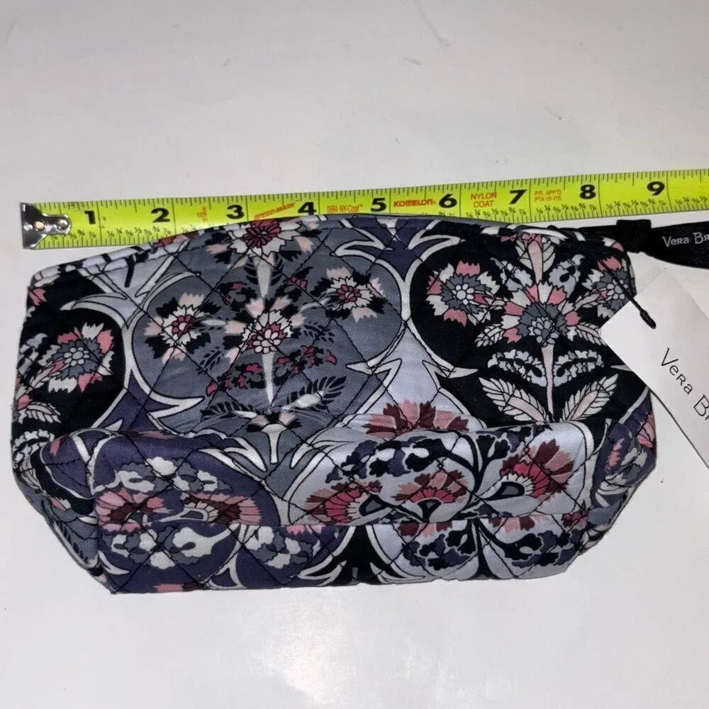 NWT Vera Bradley Ornate Blooms MEdium travel cosmetic make up bag water proof
